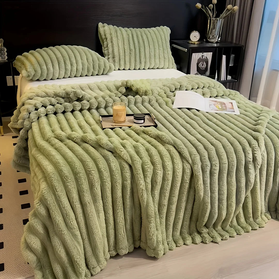 Solid Thickened Wide Stripe Flannel Blanket – Soft Multi-Purpose Bed & Sofa Throw