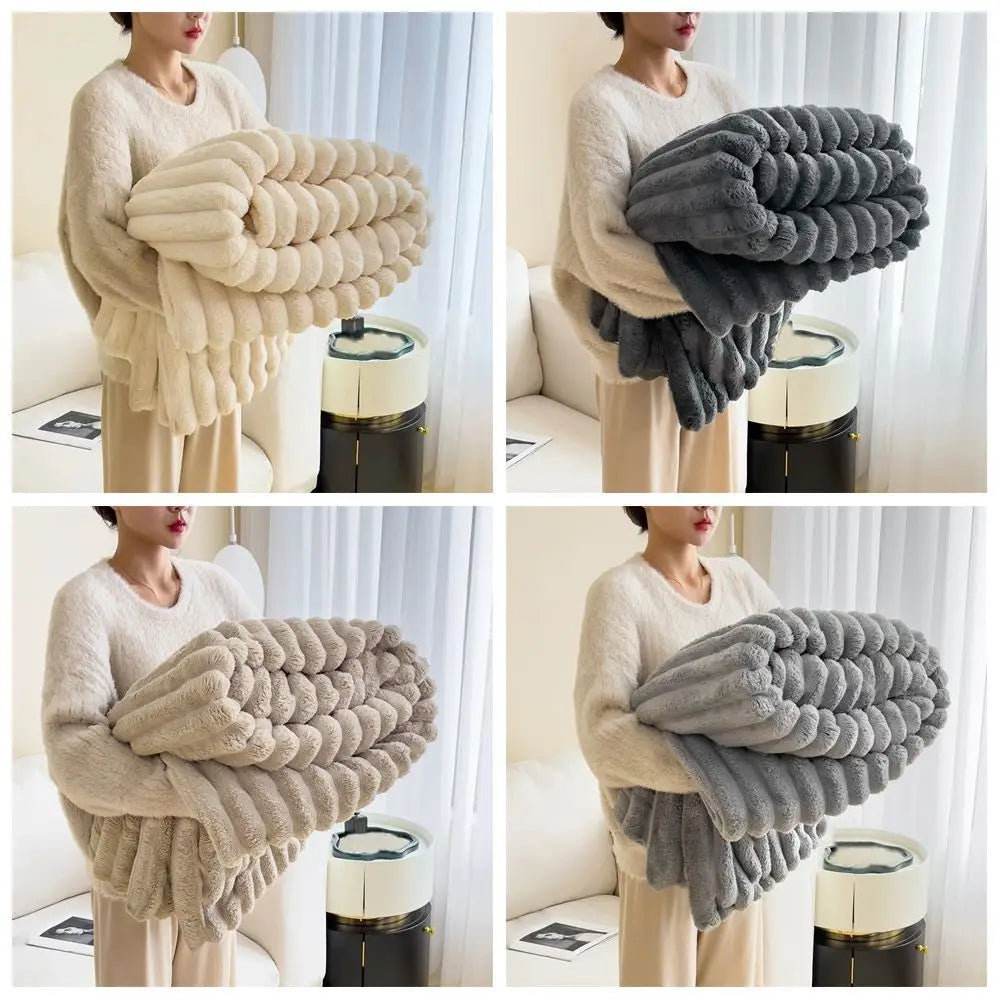 Double-Sided Warm Throw Blanket – Soft, Breathable & Skin-Friendly Solid Color Striped Blanket