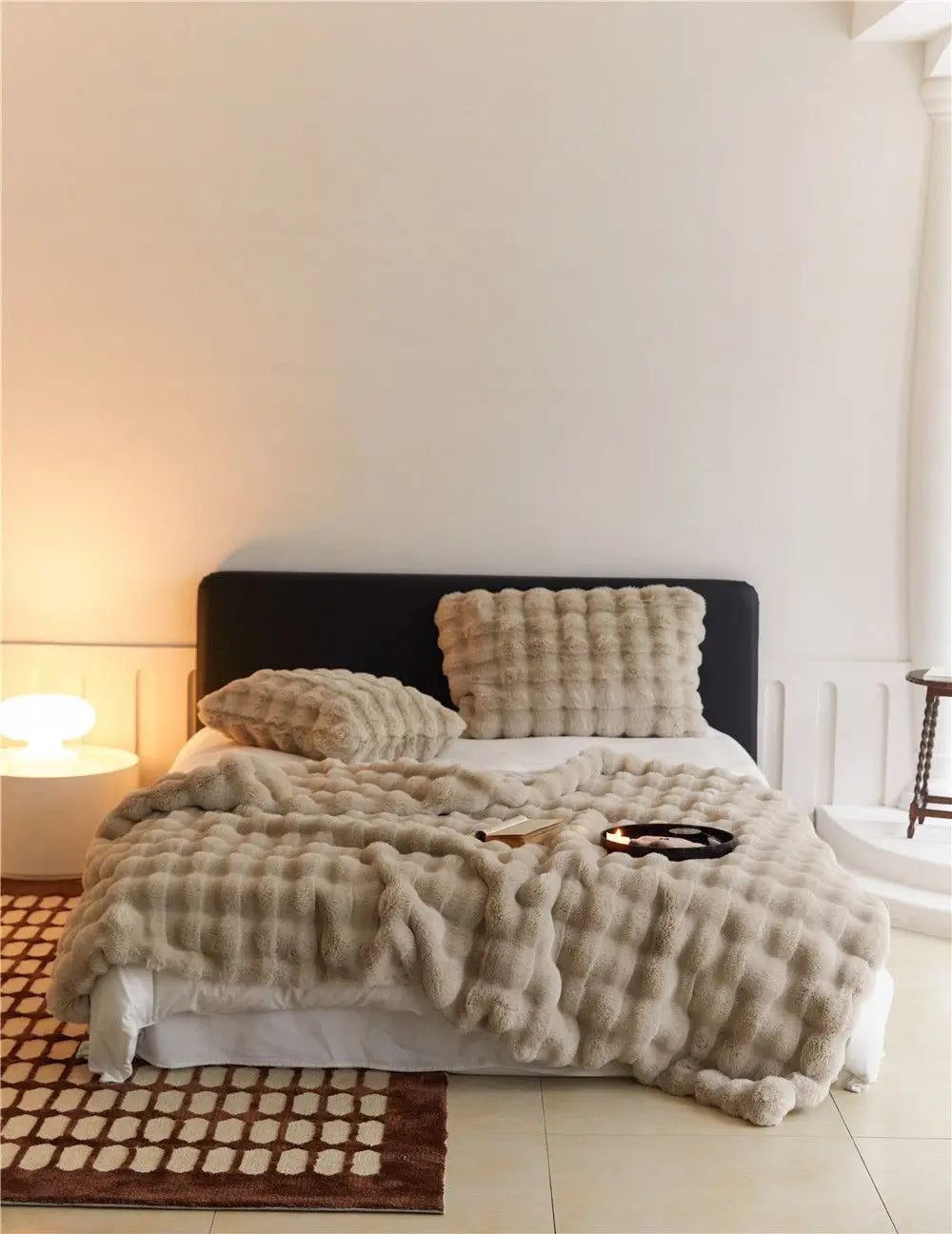 Luxury Faux Rabbit Fur Bubble Blanket – Ultra Soft Plush Throw for Sofa & Bed