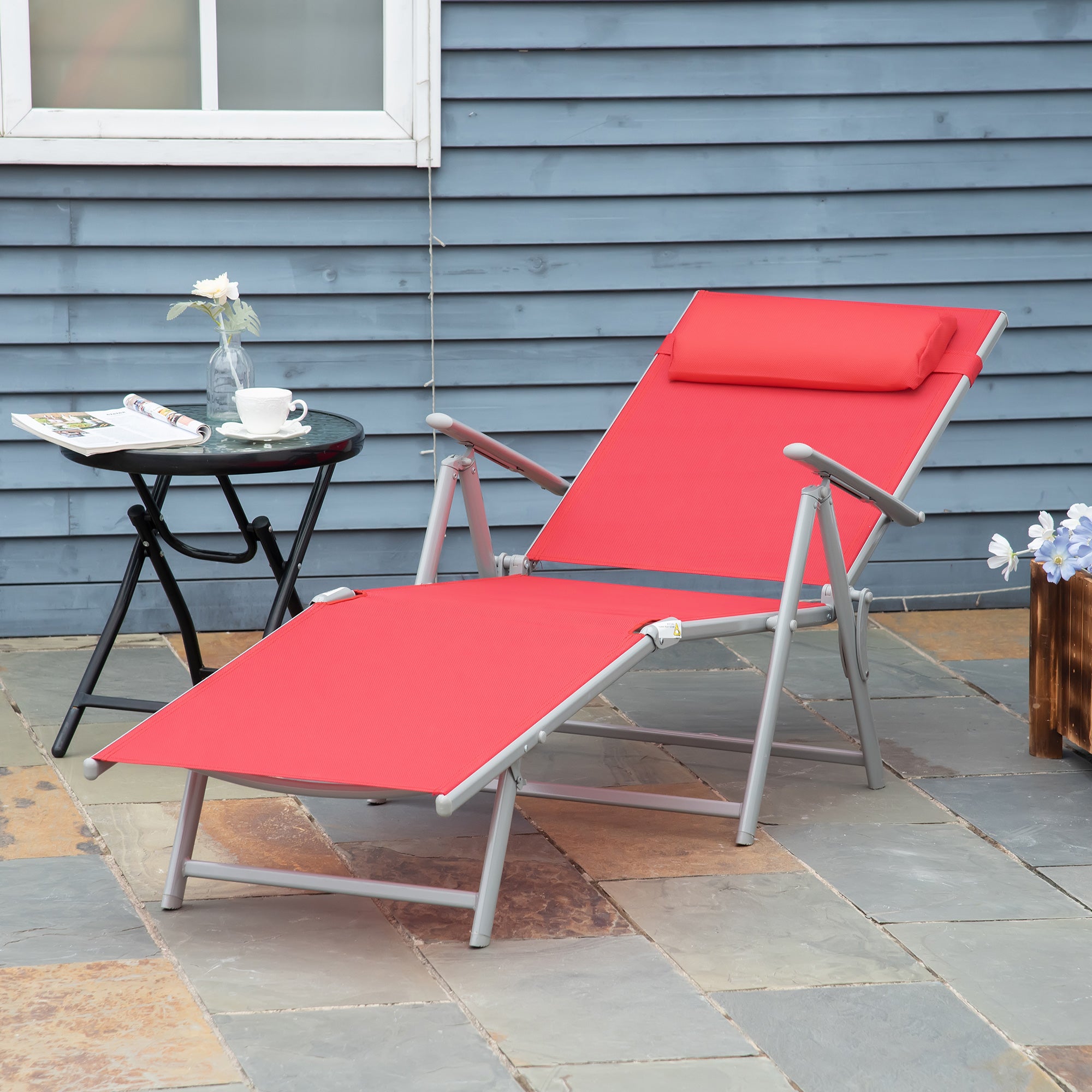 Outdoor Folding Chaise Lounge Chair Steel Portable Recliner with 7 Adjustable Backrest Positions, Red