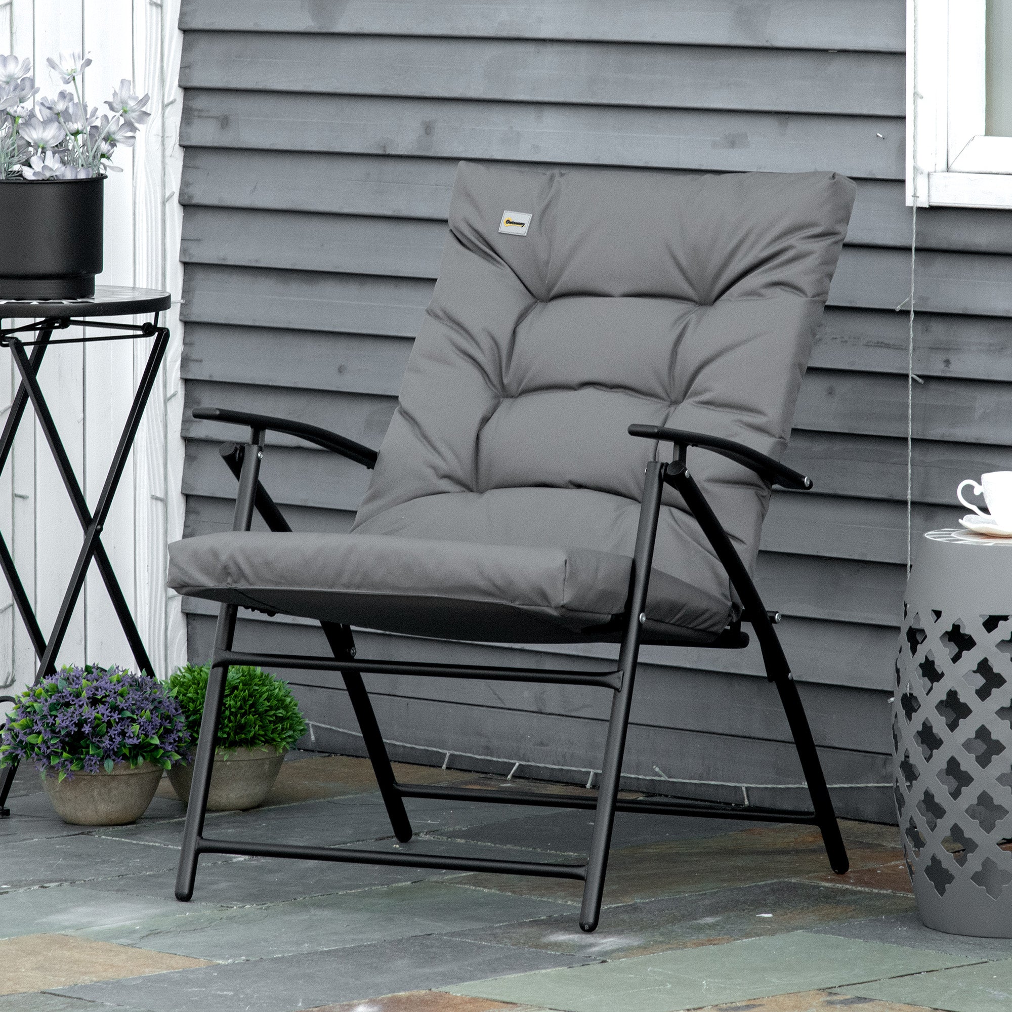 Foldable Lounge Chair, Fabric Upholstered Recliner, Outdoor Lounger with Armrest, Metal Frame for Backyard, Grey